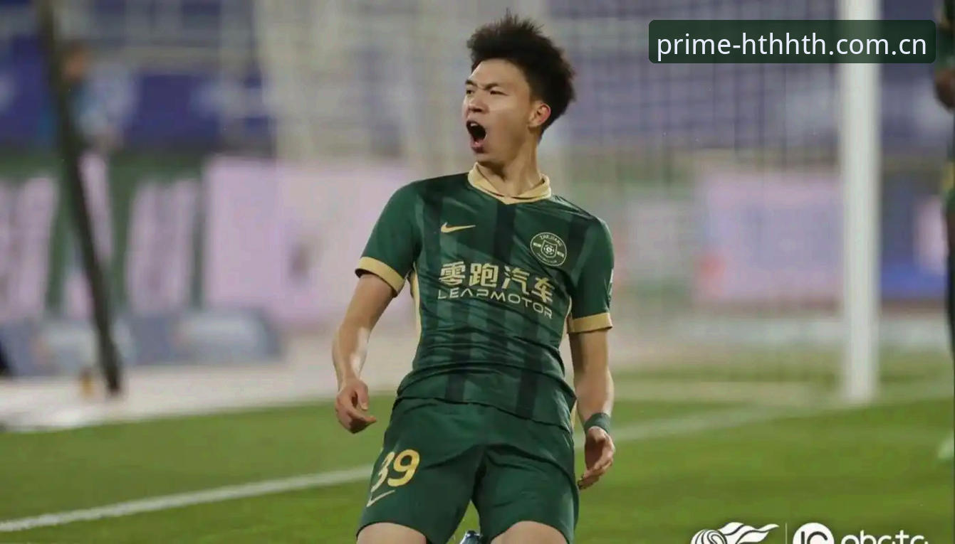 换帅5轮即弃用外援中卫？辽宁铁人这次重组比想象中更果断